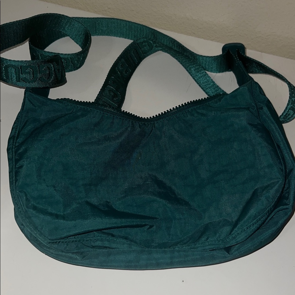 BAGGU small nylon crescent bag